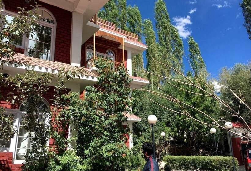 Hotel K2 Continental