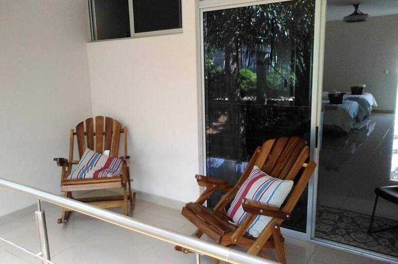 فندق Pz Country Club & Conference Center