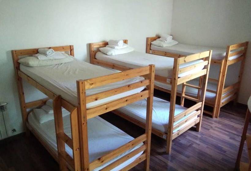 호텔 Pont Roma  Hostel