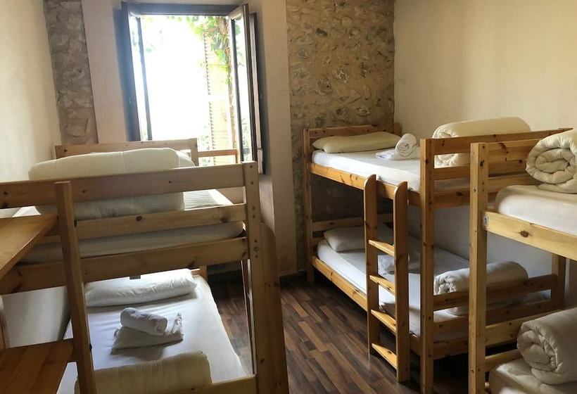 호텔 Pont Roma  Hostel