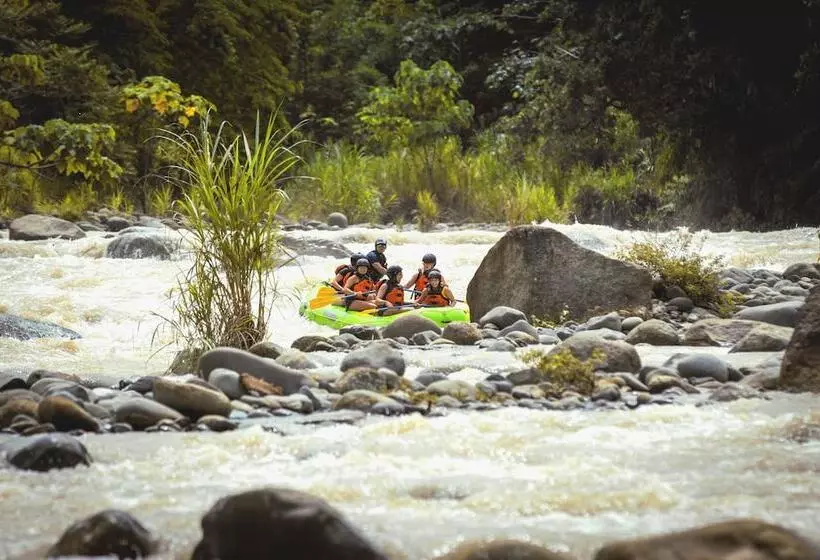 ホテル Selina Manuel Antonio   Hostel