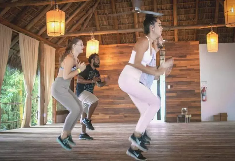 ホテル Selina Manuel Antonio   Hostel