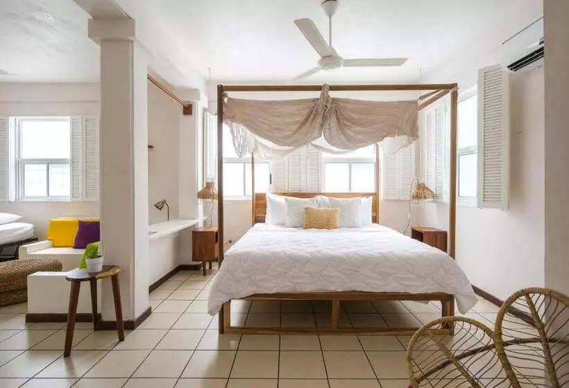 ホテル Selina Manuel Antonio   Hostel