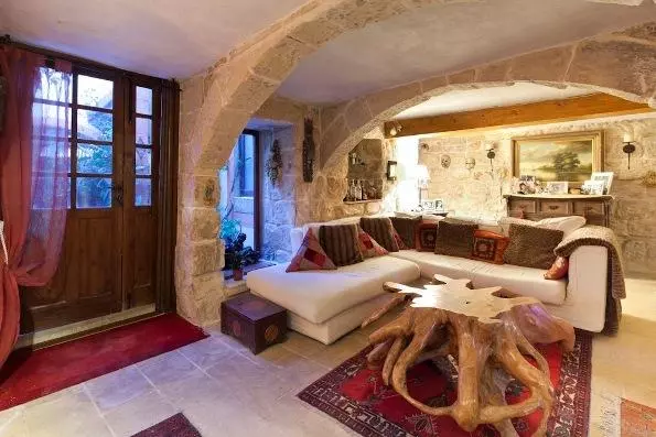 تختخواب و صبحانه Knights In Malta