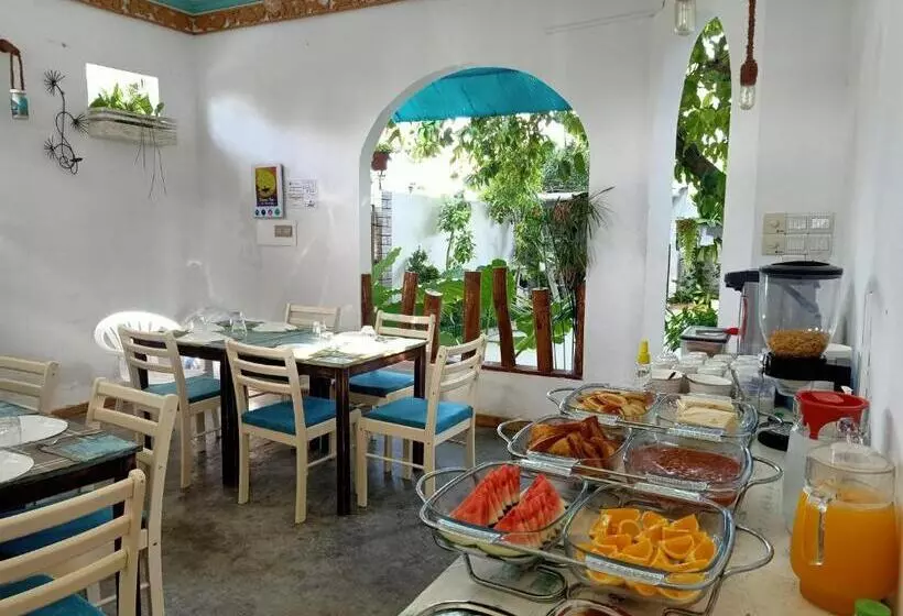 پانسیون Dream Inn Sun Beach Hotel Maldives