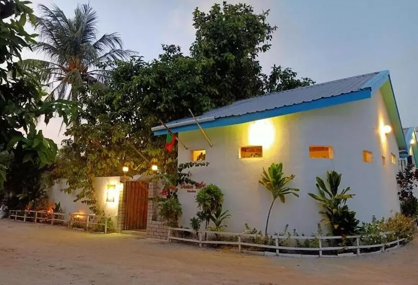 پانسیون Dream Inn Sun Beach Hotel Maldives