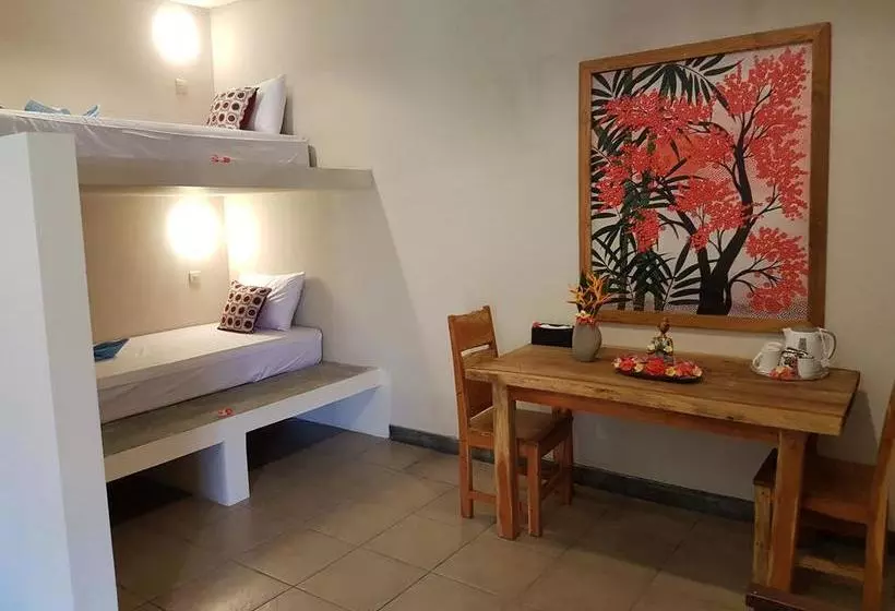 Pebble & Fins Bali Dive Resort