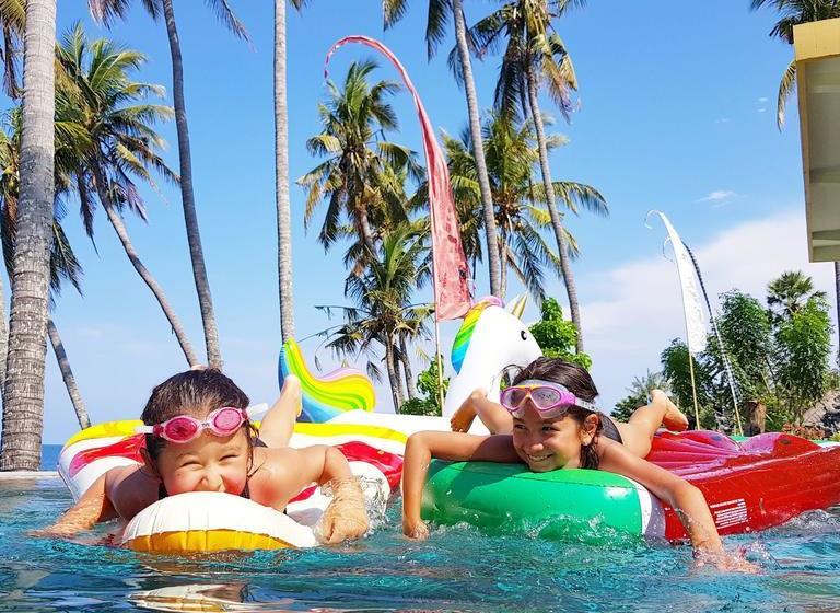 Pebble & Fins Bali Dive Resort