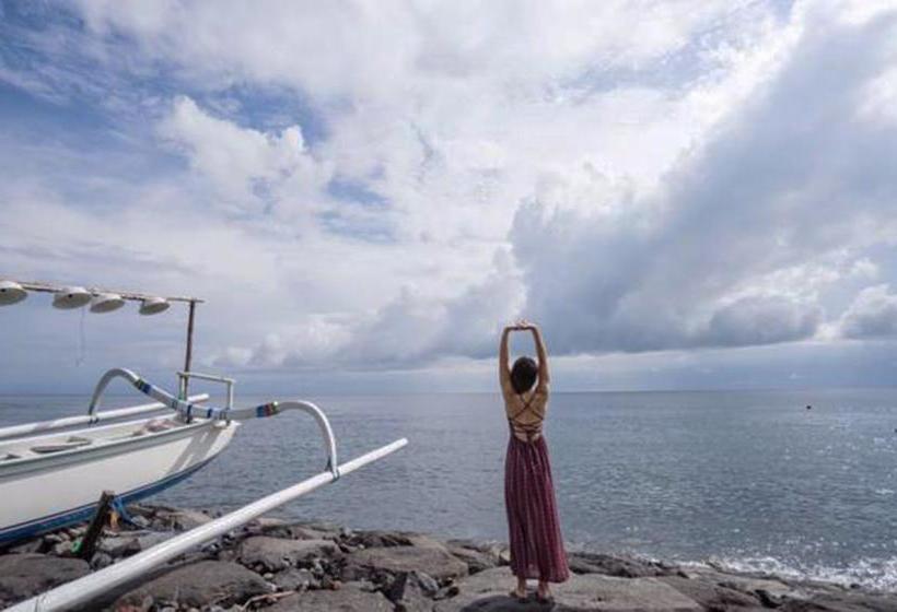 Pebble & Fins Bali Dive Resort