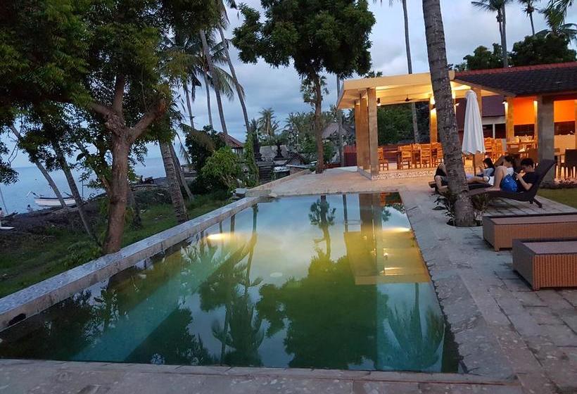 Pebble & Fins Bali Dive Resort