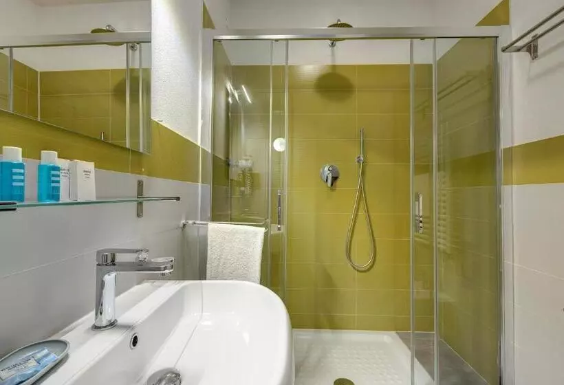 تختخواب و صبحانه Al Consolato   Guest House