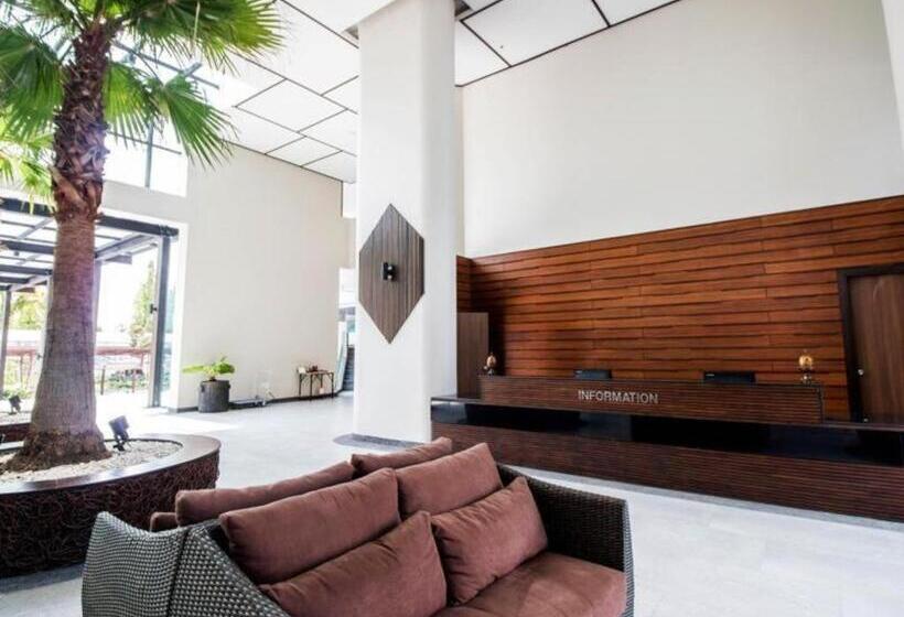 Отель Green Valley Executive Serviced Residence