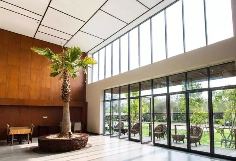 ホテル Green Valley Executive Serviced Residence