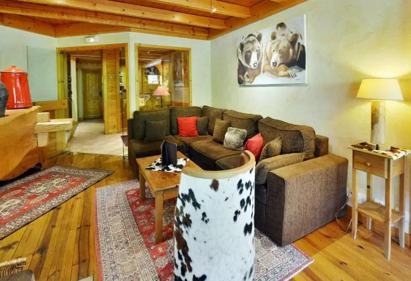 هتل La Clef Des Champs