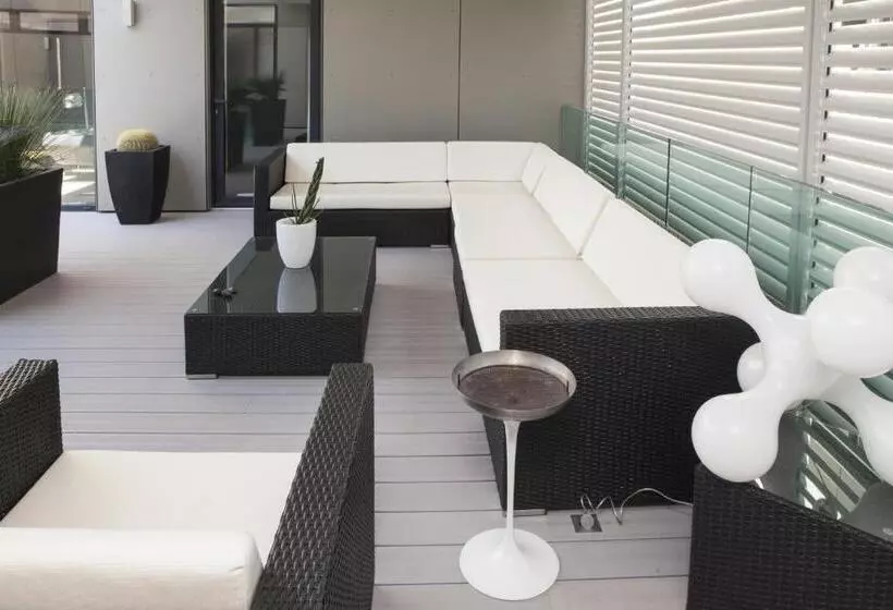 Hotelli La Loge De Mer   Lodge Urbain