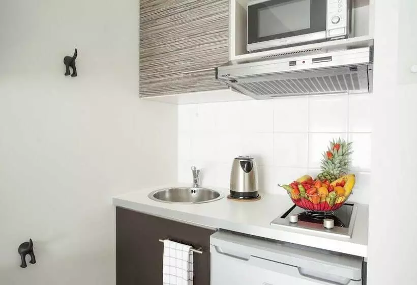 ホテル L'aéronat