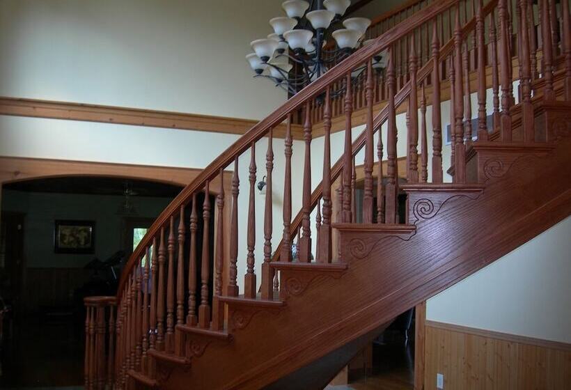 فندق Ninemile Point B&b Inn