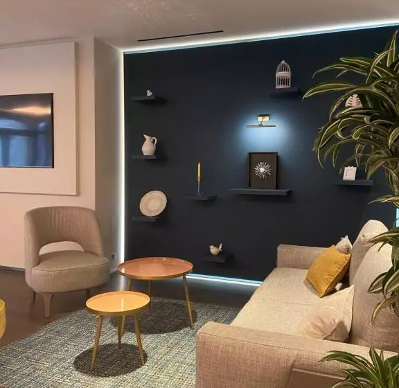 Hotelli Nouvel Hôtel Du Commerce