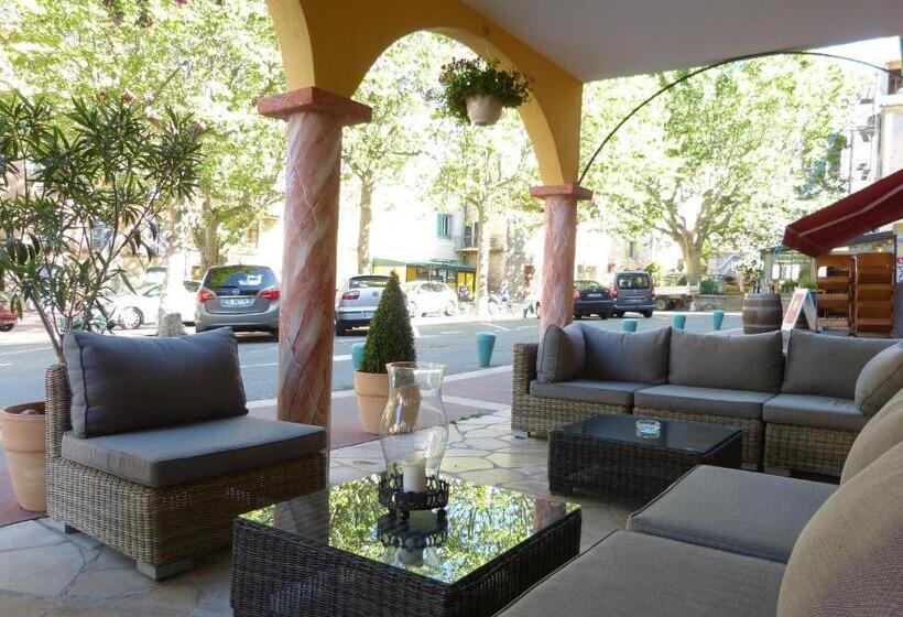 בית מלון כפרי Nouvel Hôtel Du Commerce