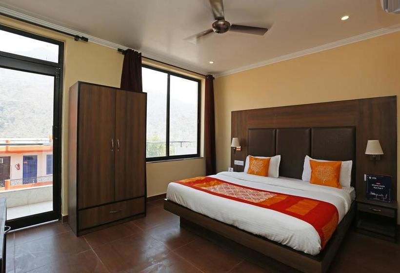 هتل Oyo 8905 Tapastali