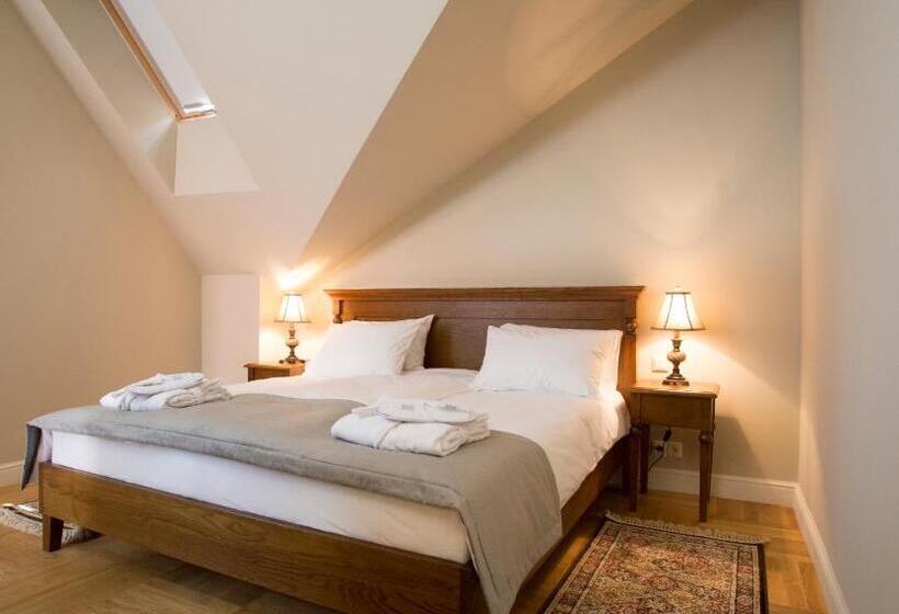 فندق Polanka Conference Center