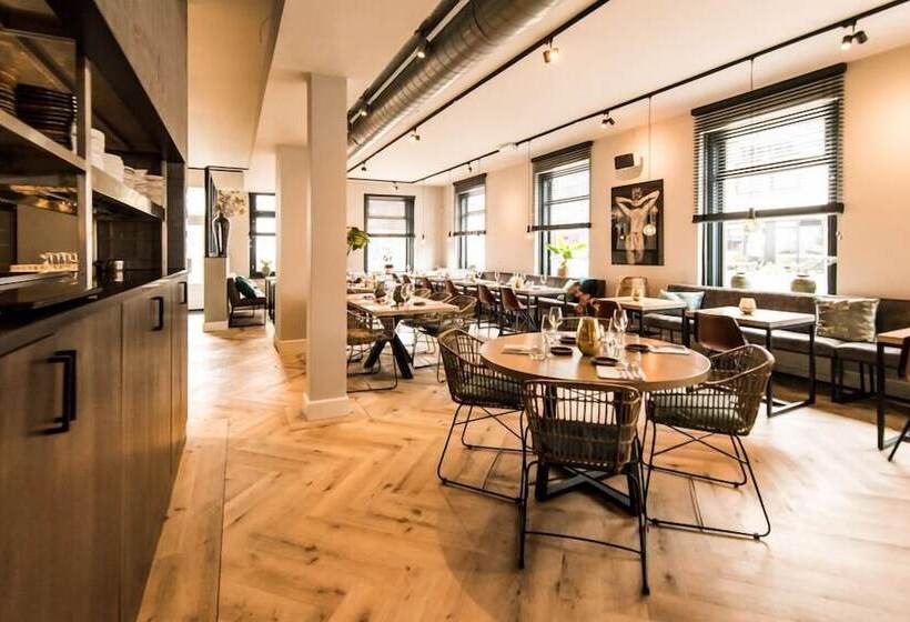 בית מלון כפרי De Bankier