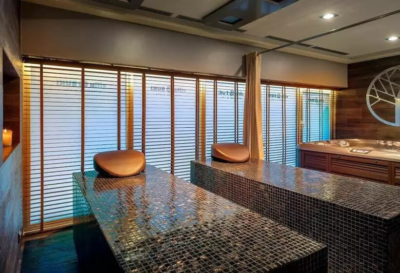 ホテル Villa Buki Pokoje & Spa