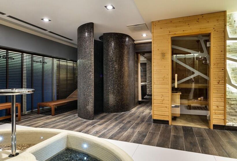 ホテル Villa Buki Pokoje & Spa