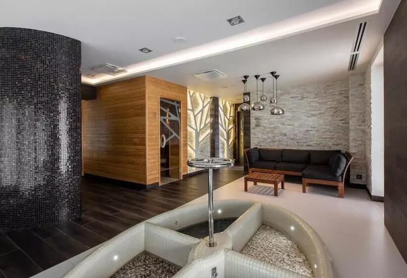 ホテル Villa Buki Pokoje & Spa