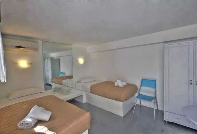 Hotel Vista Loca