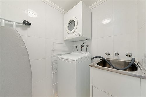 Wyndel Apartments  Herbert