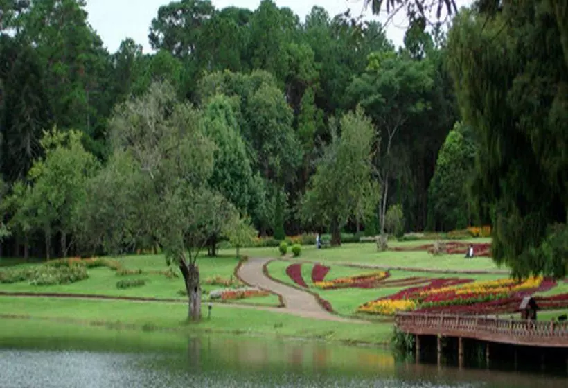 Aureum Palace  & Resort Pyin Oo Lwin