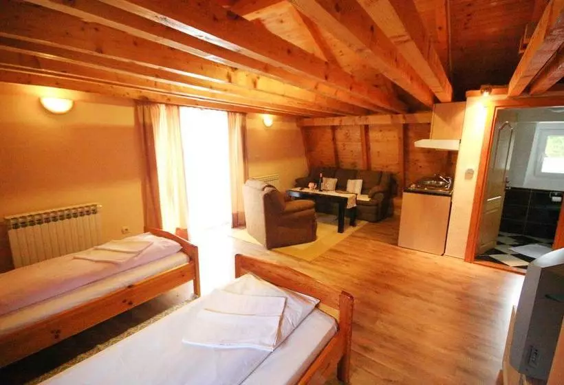 تختخواب و صبحانه Guesthouse Yeti