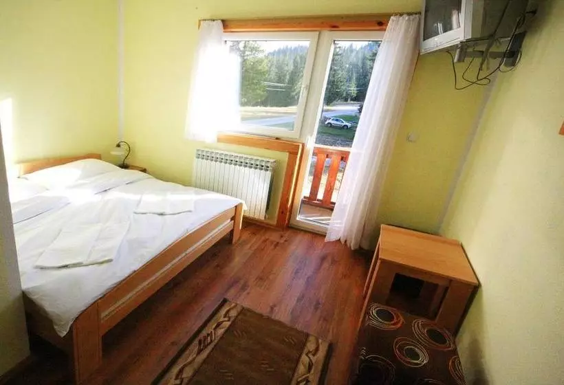 تختخواب و صبحانه Guesthouse Yeti