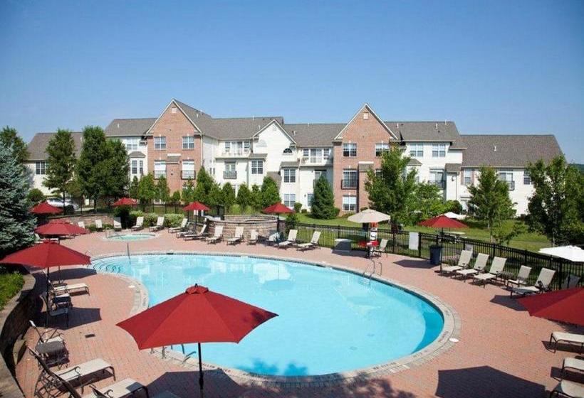 Global Luxury Suites At Forrestal