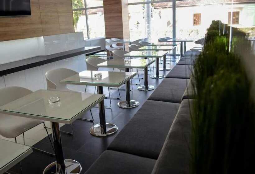 هتل Apartments Good Night