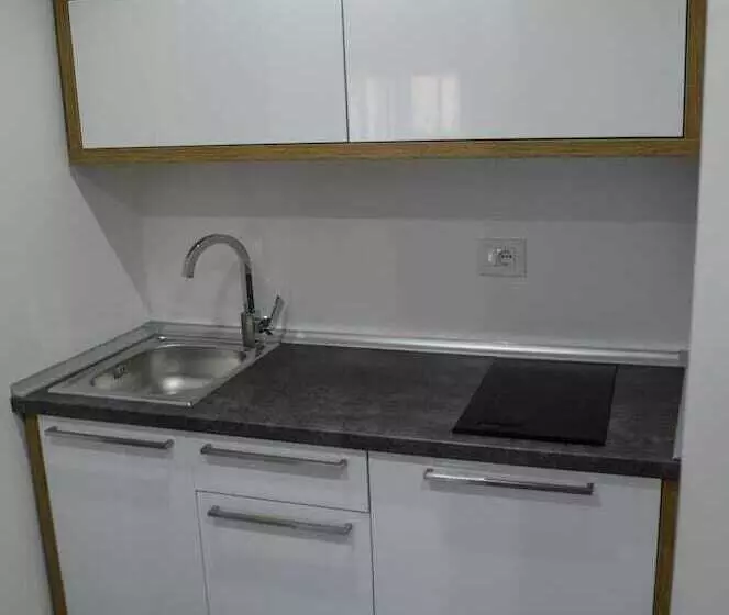 هتل Apartments Good Night
