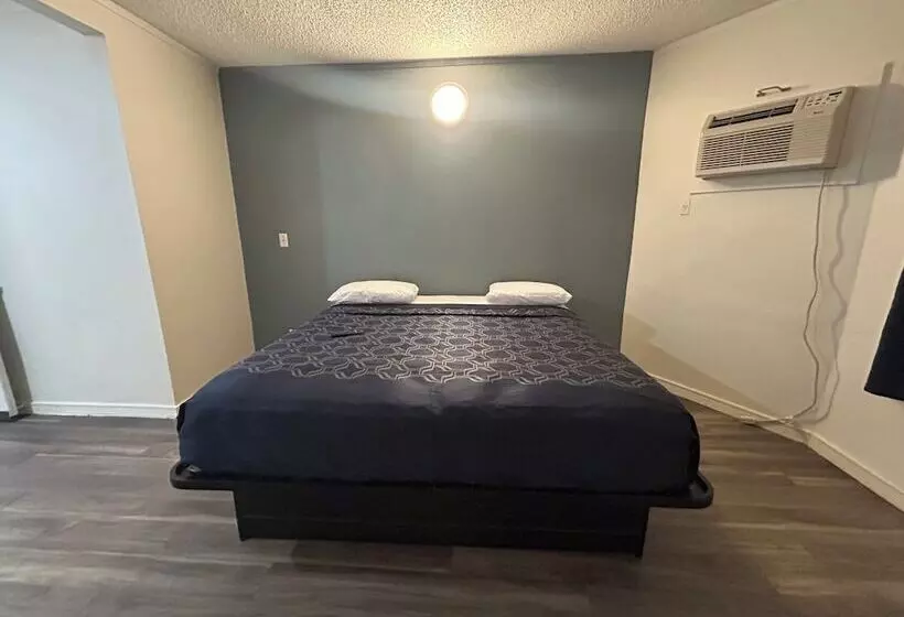 Hotelli Budget Inn Hollywood