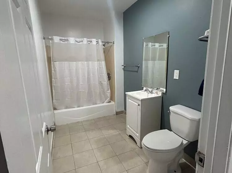 Hotelli Budget Inn Hollywood