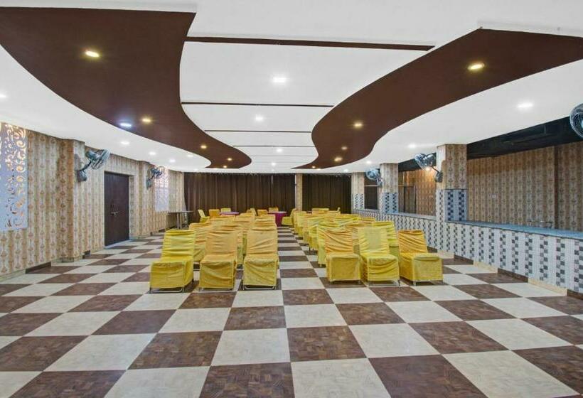 Hotel Treebo Trend Dream Palace