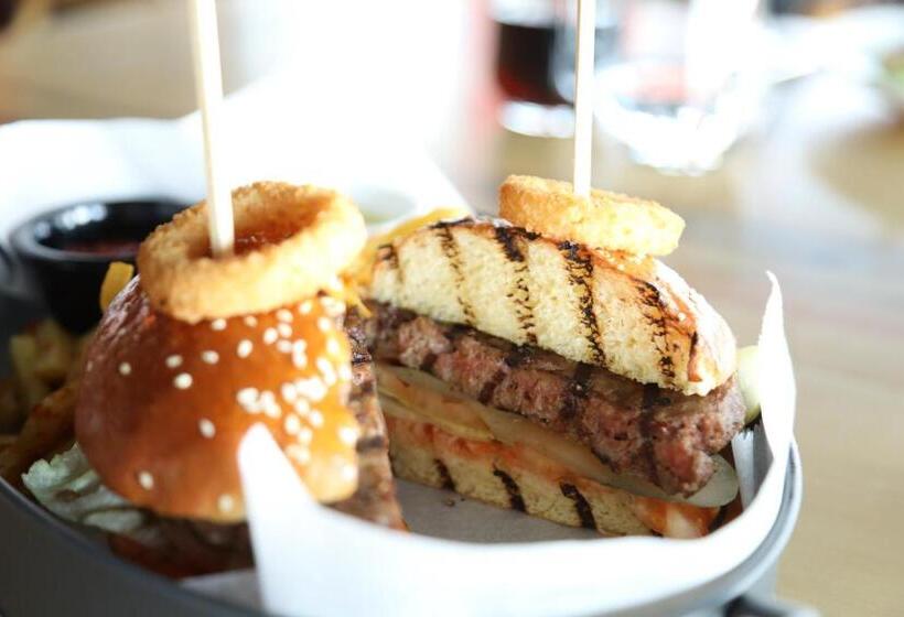 בית מלון כפרי Expoist