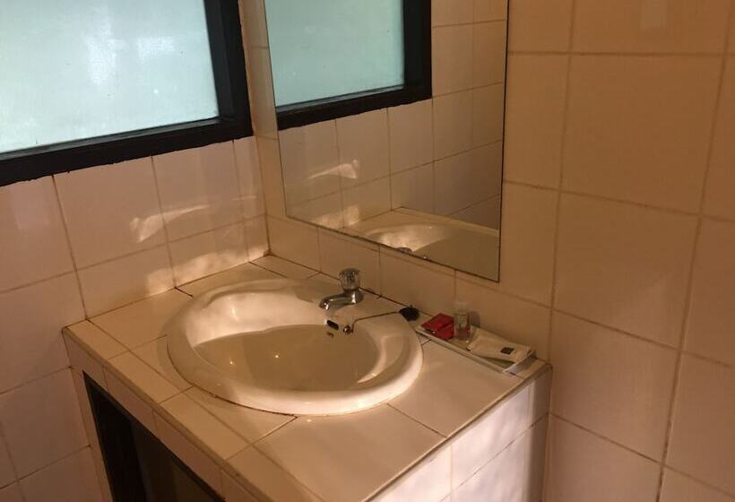 酒店 Koh Kood Neverland Beach Resort