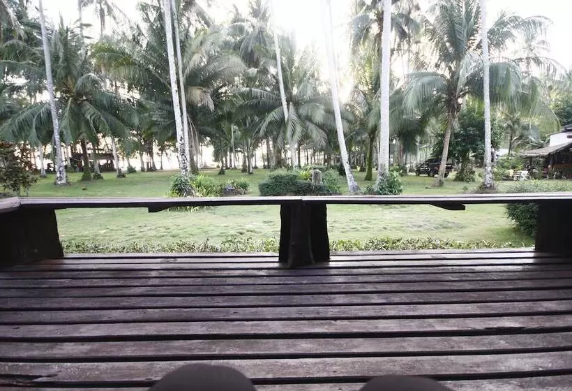 هتل Koh Kood Neverland Beach Resort
