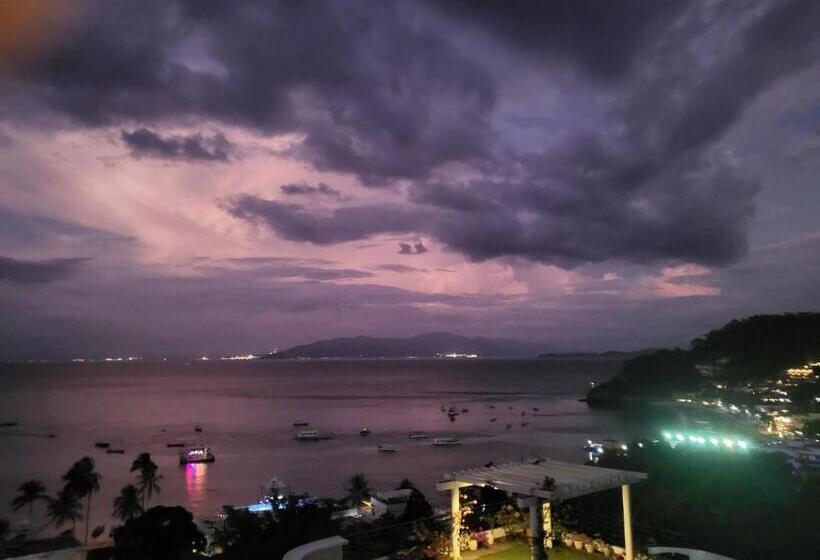 ホテル Manarra Sea View Resort