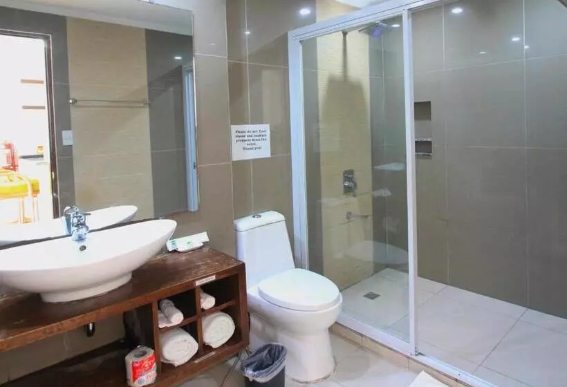 Hotelli Manarra Sea View Resort