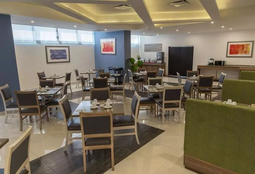 هتل Ocean View Beach