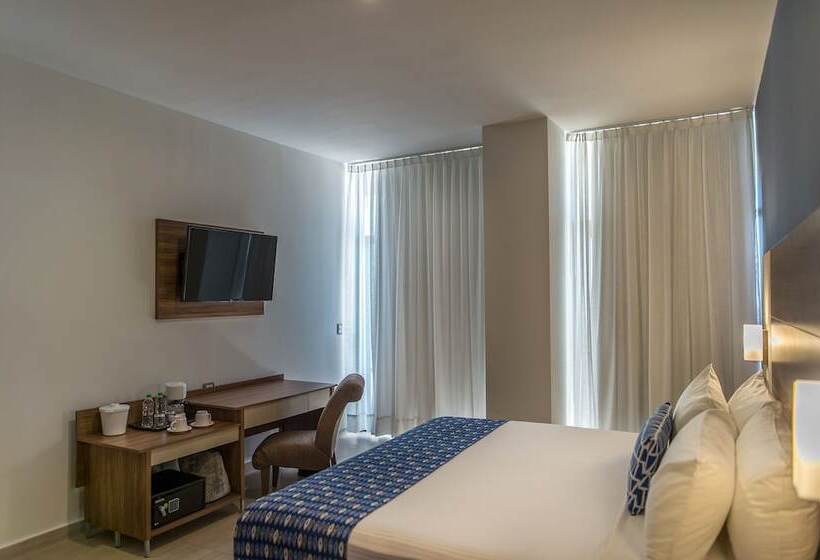 فندق Ocean View Beach