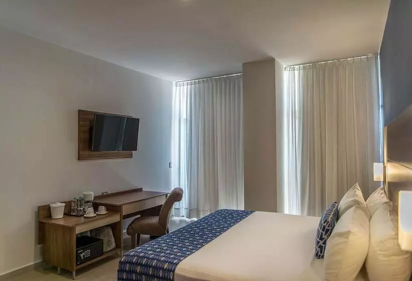 هتل Ocean View Beach