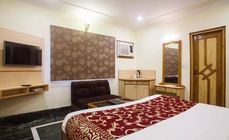 Hotel Siddharth Residency