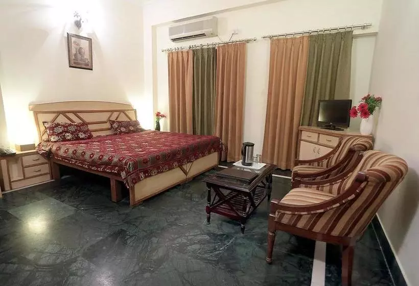 Hotel Siddharth Residency